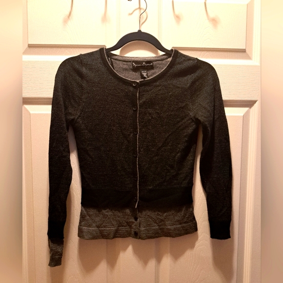 Mercer&Madison two tone grey cardigan - size small - Picture 1 of 3